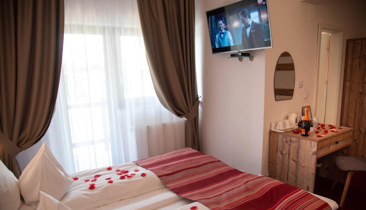 Pensiune Rara Păltiniş Exteriér fotografie